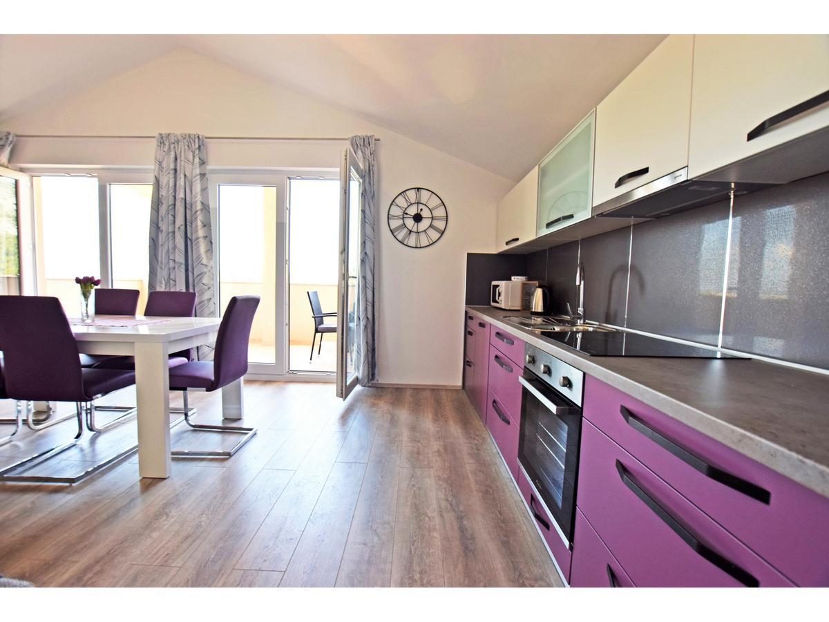 Apartman Branka Starigrad Paklenica Phòng bức ảnh